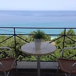 特拉富罗斯公寓 3* Eleios-Pronnoi