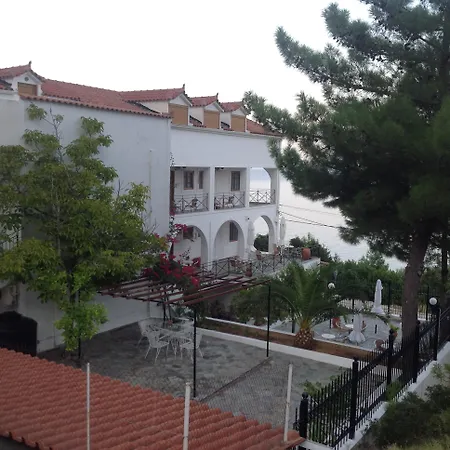 Lejlighedshotel Travlos Eleios-Pronnoi