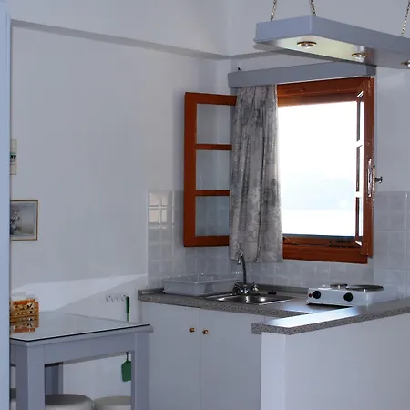 Lejlighedshotel Travlos 3*