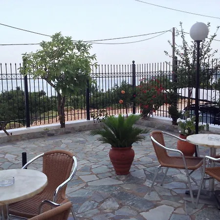 Travlos Lejlighedshotel 3*