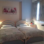 Travlos Ξενοδοχείο με διαμερίσματα 3*